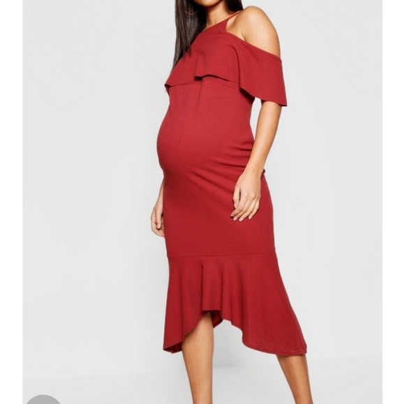 Boohoo Dresses & Skirts - Boohoo maternity red orange dress size 6